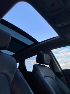 2017 Hyundai SANTA FE - Thumbnail