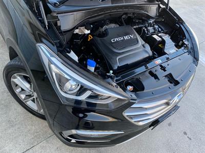 2017 Hyundai SANTA FE - Thumbnail
