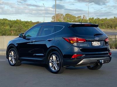 2017 Hyundai SANTA FE - Thumbnail