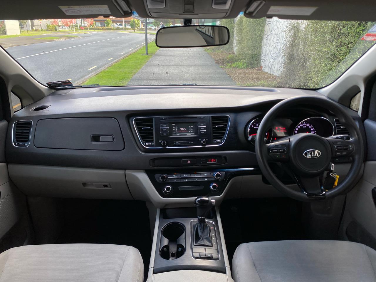 2015 Kia Carnival