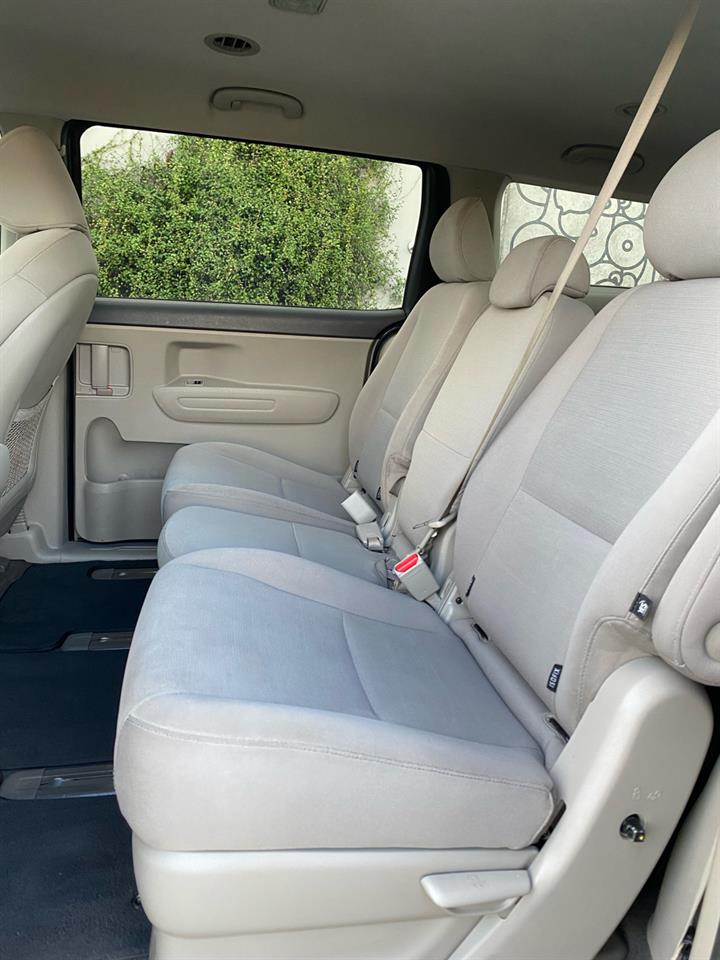 2015 Kia Carnival