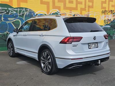 2019 Volkswagen Tiguan - Thumbnail