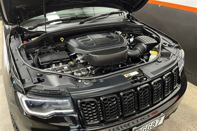 2019 Jeep Grand Cherokee - Thumbnail
