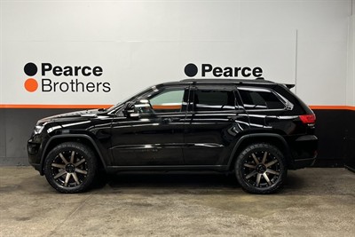 2019 Jeep Grand Cherokee - Thumbnail