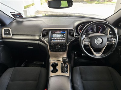 2017 Jeep GRAND CHEROKEE - Thumbnail