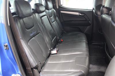 2017 Holden Colorado - Thumbnail