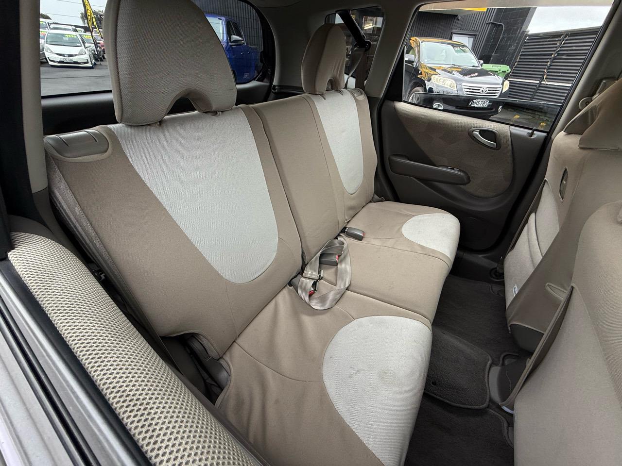 2006 Honda FIT