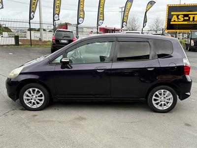 2006 Honda FIT - Thumbnail