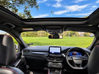 2021 Ford Escape - Thumbnail