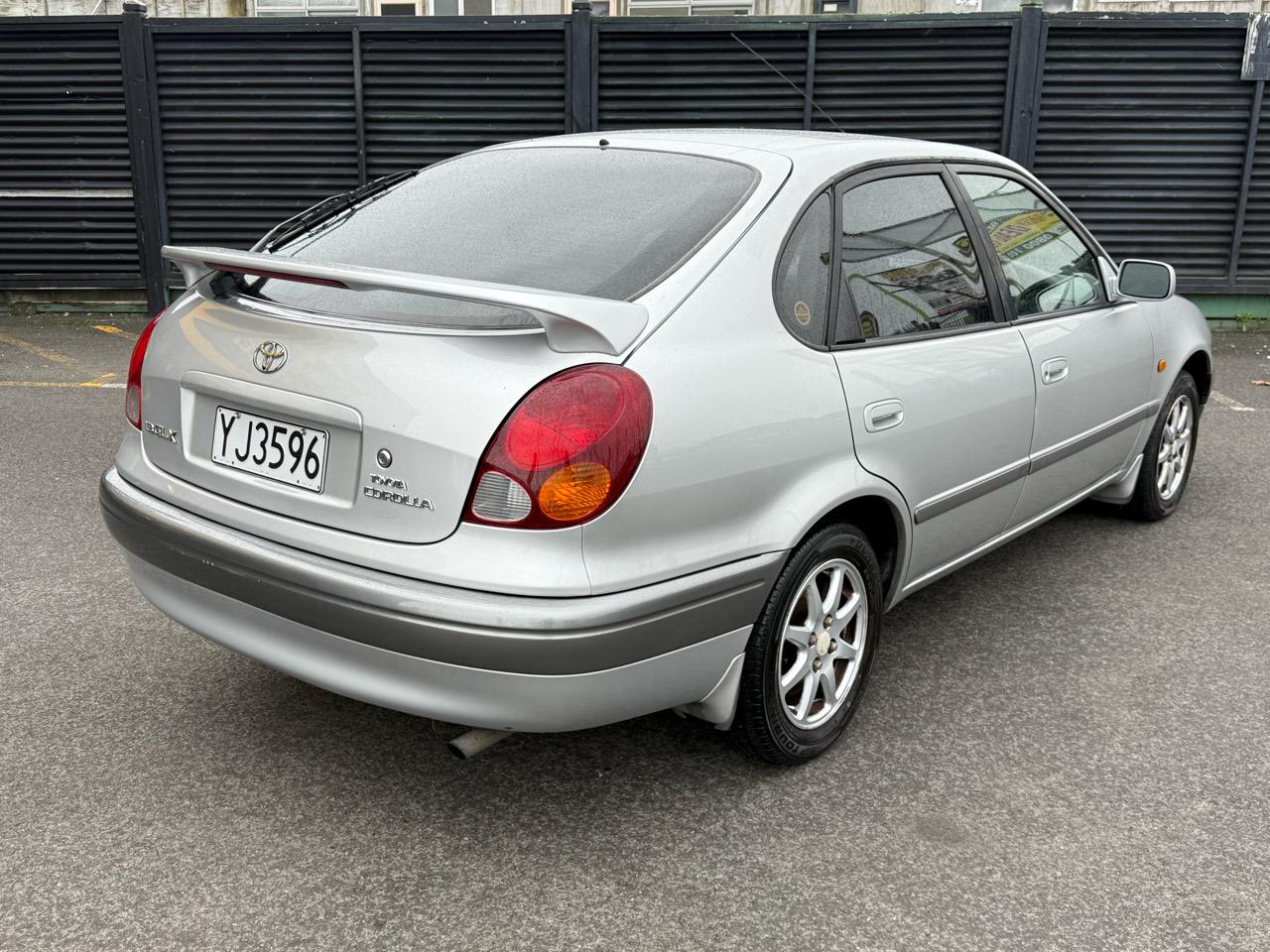 1999 Toyota Corolla