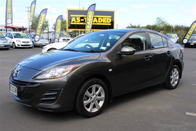2009 Mazda 3 - Thumbnail