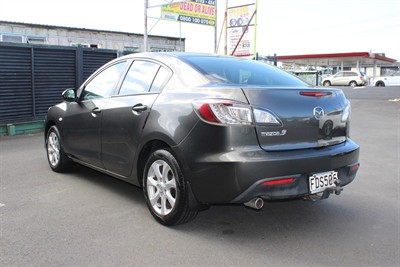 2009 Mazda 3 - Thumbnail