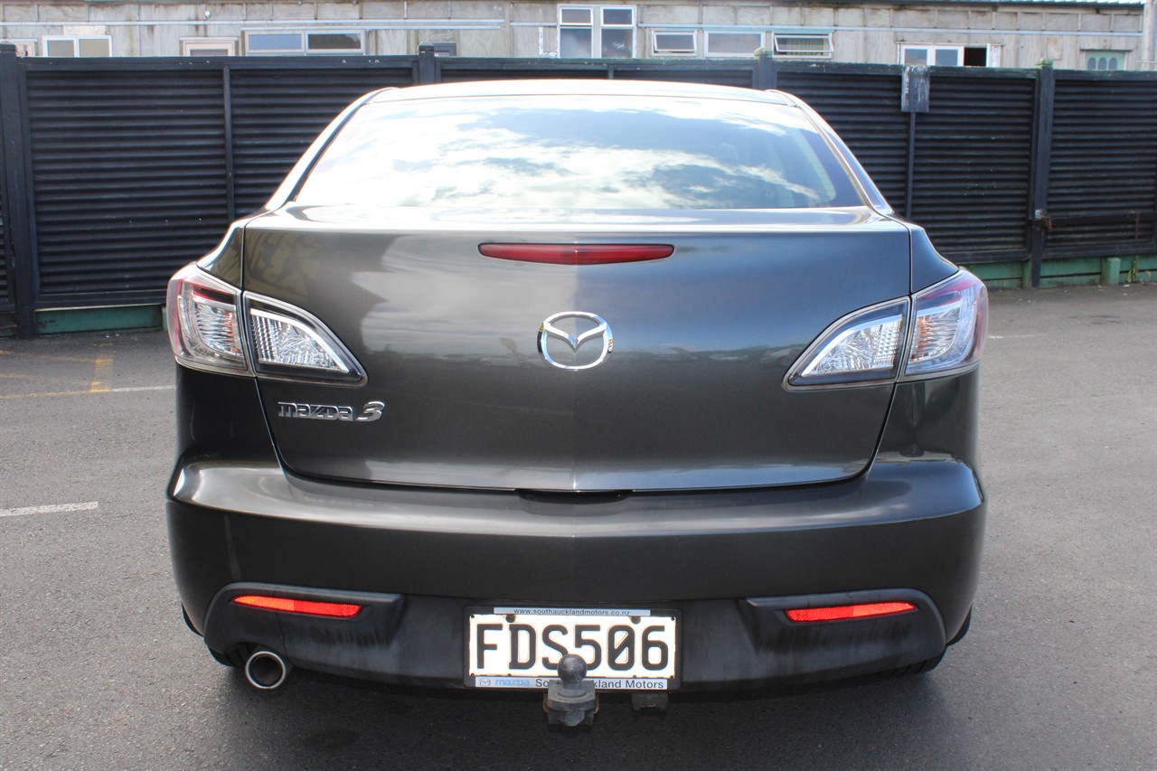 2009 Mazda 3
