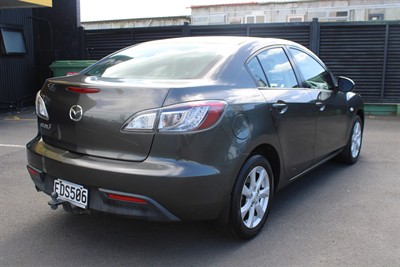2009 Mazda 3 - Thumbnail