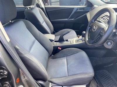 2009 Mazda 3 - Thumbnail