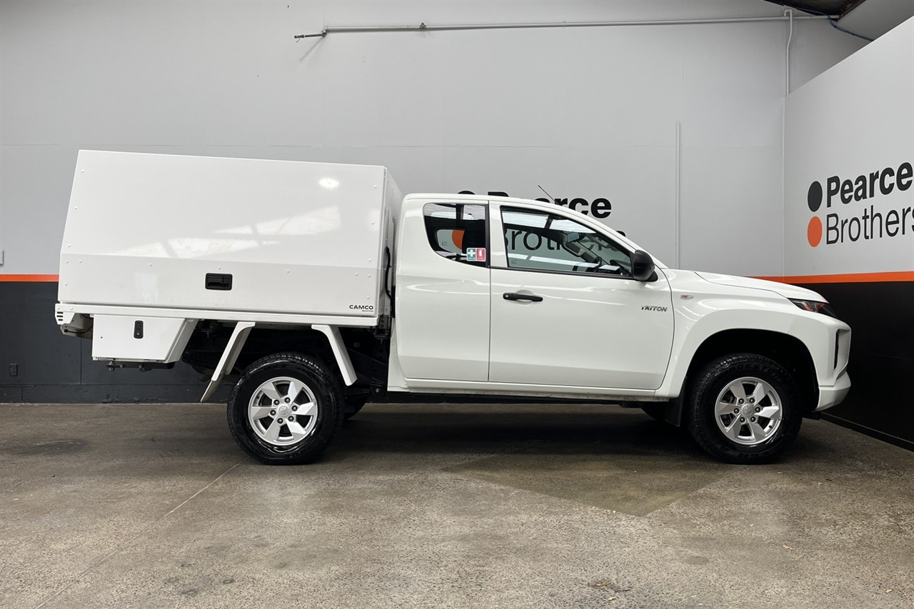 2023 Mitsubishi Triton